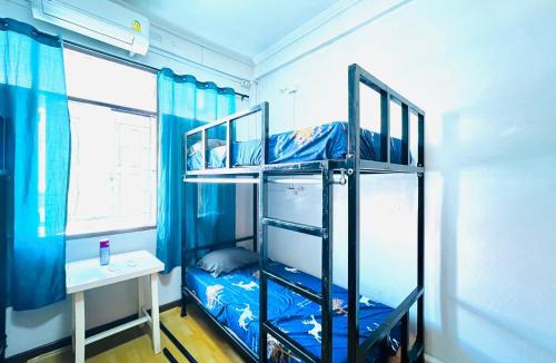 Ban Phan Thom Hostel | Pineapple Express