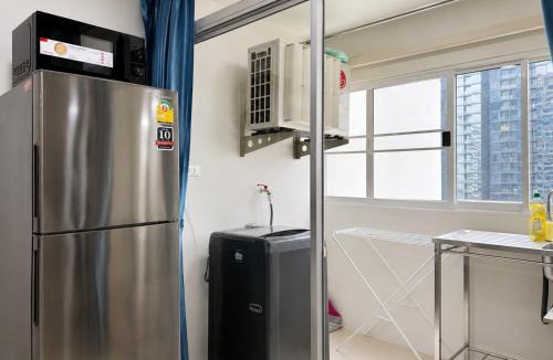 Silom Apartment | 1BR 50sqm Sleeps 4 Near BTS & Nightlife