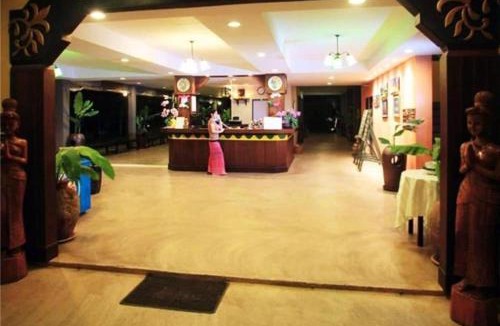 Pak Nam Pran Hotel | Bacchus Home Resort Pranburi