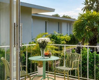 Thong Sala Villa | Paradise House - 1BR - Calm & Green Garden Stay - Heart of Thong Sala - 4K SmartTV
