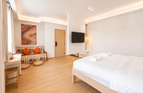 Chiang Mai Bed & Breakfast | Hidden Garden Villa and Cafe