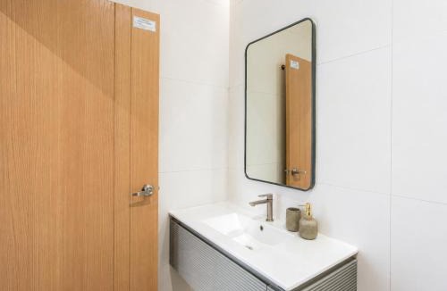 Thong Sala Villa | Paradise House - Calm & Green Garden Stay - Heart of Thong Sala - 4K SmartTV