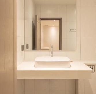 Old City Hotel | Taupe Hotel