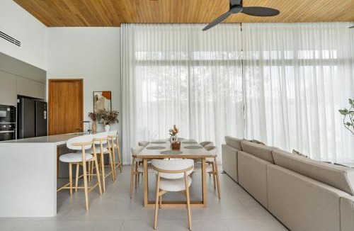 Thep Kasattri Villa | Botanica Zen by Villacarte