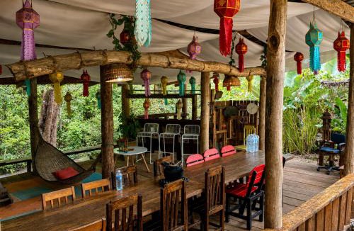 Mae Wang House | Mama Karen Eco Retreat