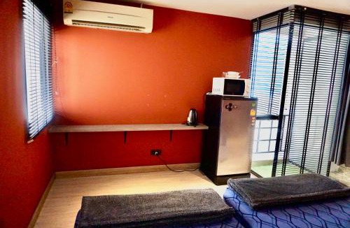 Silom Apartment | Silom Soi 3 Hash Apartment with rooftop view