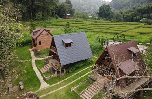 Pangmapha House | Ban Kaew Mo Ra Glamping & Restaurant