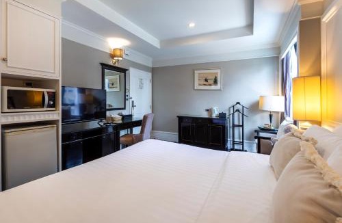 Ratchaprasong Hotel | Cape House Hotel, Bangkok
