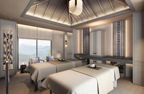 Chiang Rai Hotel | Kahavadi Chiang Rai, Curio Collection by Hilton