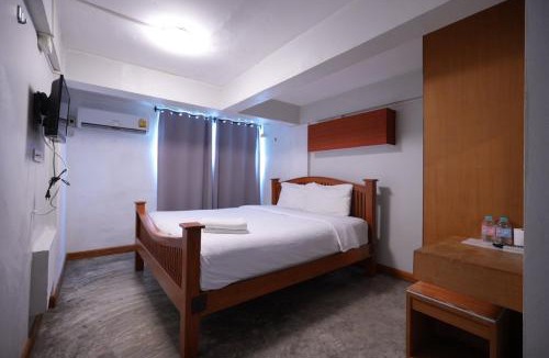 Chana Songkhram Apartment | GO INN Khaosan BKK - โกอินน์ ข้าวสาร