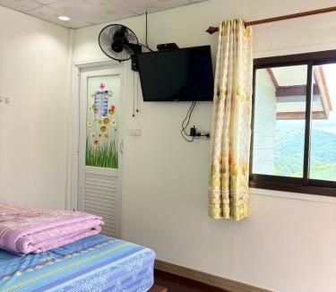 Lom Kao House | บ้านพักสมพงศ์ภูทับเบิก