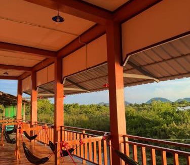 Don Det House | DONDET Suns down 1 Guesthouses riversides view