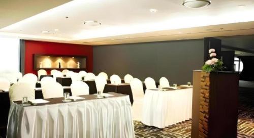 Ban Bang Saen Hotel | The Sez Hotel Bangsaen