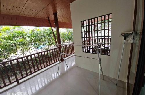 Ko Lanta House | Chaya village F shared pool jacuzzi