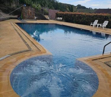 Ko Lanta House | Chaya village F shared pool jacuzzi