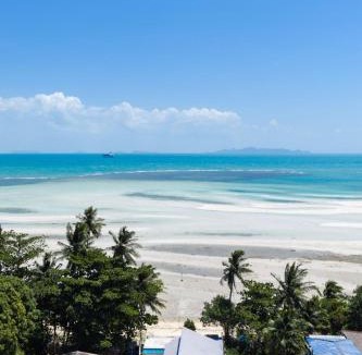 Na Thon House | Villa Nalyn 3BR Beachfront House with Sunset View