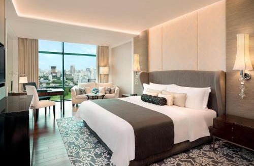 Ratchaprasong Hotel | The St. Regis Bangkok