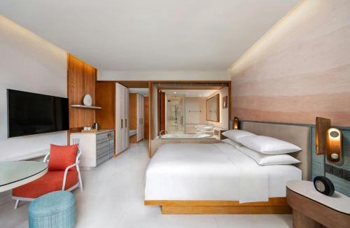 Mai Khao Resort | Renaissance Phuket Resort & Spa