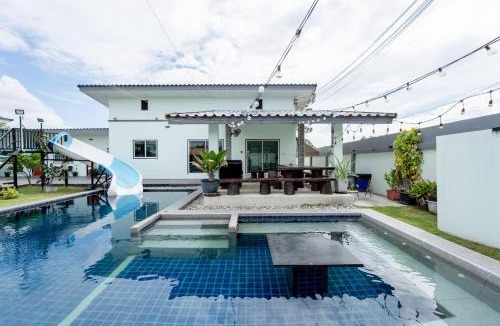 Pong Resort | Blue Lake Residences - Pattaya - Mabprachan Lake