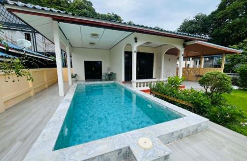 Ko Chang Villa | Coconut hill villa