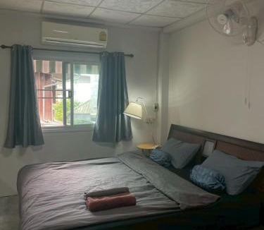 Wua Lai House | Haiya Guesthouse room 7