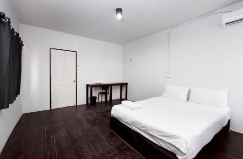 Wat Bowon Niwet Apartment | Oh my nap Khaosan - โอ้ มาย แนป ตรอกข้าวสาร