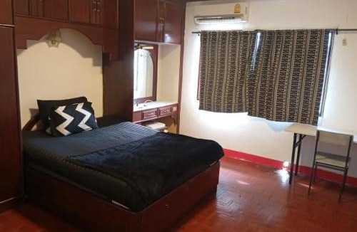 Hai Ya Bed & Breakfast | Lazy tiger house cnx