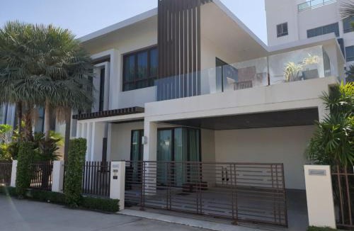Kamala Villa | The Regent Private Pool Villa