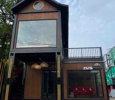 Racha Thewa House | NearBKKHomestayAirport
