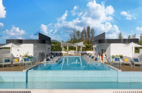 Mai Khao Hotel | Radisson Blu Resort, Phuket Mai Khao Beach