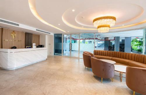Phuket Apartment | Cozy 1BR near Central Phuket with Pool & Gym