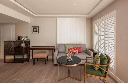 Chiang Rai Hotel | Kahavadi Chiang Rai, Curio Collection by Hilton