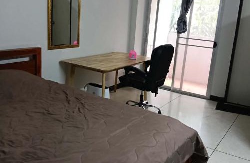 Din Daeng Apartment | Viriyapon