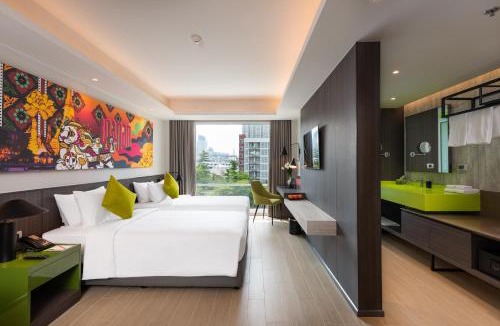 Huai Khwang Hotel | Maitria Hotel Rama 9 Bangkok - A Chatrium Collection