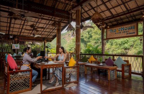 Tha Sao Resort | The Float House River Kwai