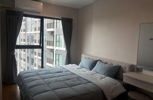 Tha Sala Apartment | AR6 Pool view Apartment 2 Bedrooms 2 Bathrooms Free Outdoor Pool Free Gym Pool View Cooking Available Monthly Rental Available 6F