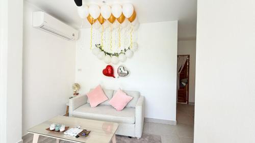 Karon Villa | Baan Saint-Tropez Seaview Villas Kata Beach