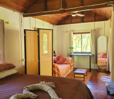 Ko Kood Apartment | LowKey Villa - Quiet Jungle Beach Escape