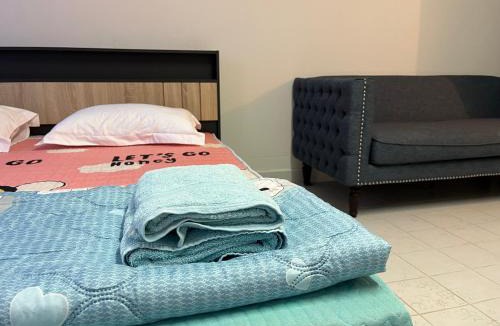 Ban Mai Apartment | Impact Arena C5 by Jintana
