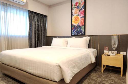 Dusit Hotel | โรงแรมสวนดุสิต เพลส