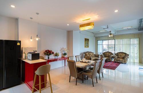 Ratsada House | Baan Sino Phuket