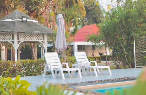 Sam Roi Yot Resort | Baan Golden Resort & Residences