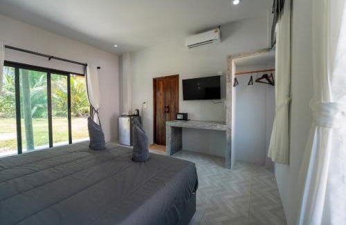 Ko Lanta Old Town Hotel | Tonmai Suites III