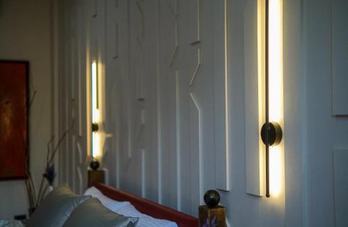 Sakon Nakhon Bed & Breakfast | The Longhouse Luxury Boutique Resort