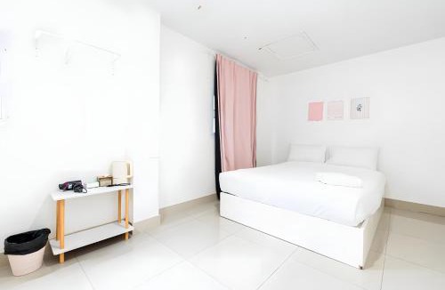 Nana Apartment | XX Oh My Nap Sukhumvit Soi 3 - คลองเตยเหนือ