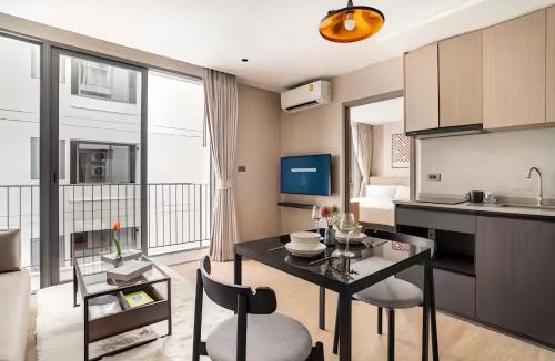 Khlong Toei Apartment | Tierra Residences in Bangkok