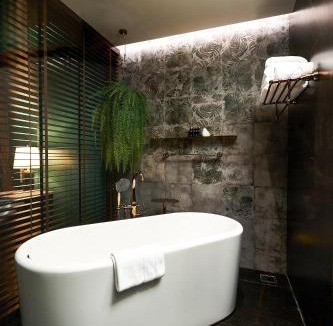 Thapae Hotel | THE MOMENT, Chiang Mai