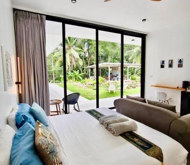 Taling Ngam Bed & Breakfast | Villa harmony haven in Taling Ngam