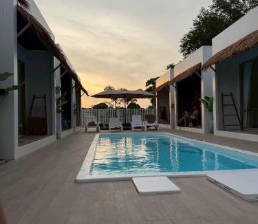 Ko Lanta Hotel | The Pool House Koh Lanta