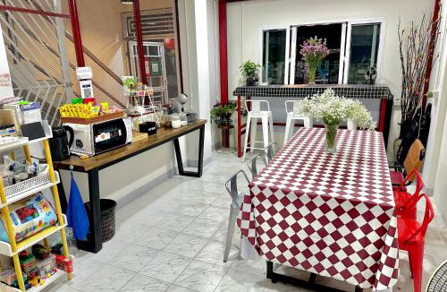 Rangsit Apartment | อมรรัตน์Room